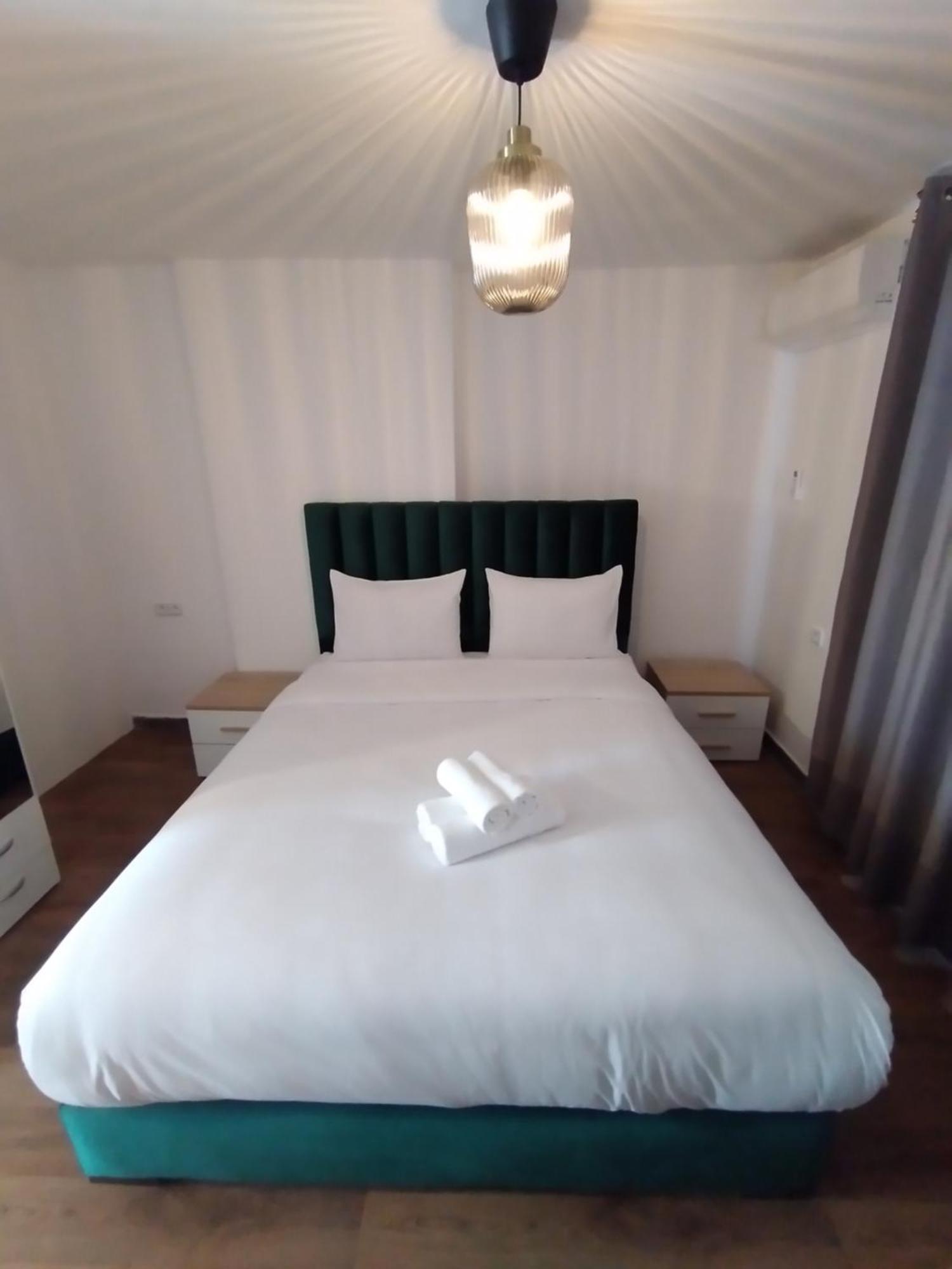 Hotel La Casa Blanca Tetouan Bagian luar foto