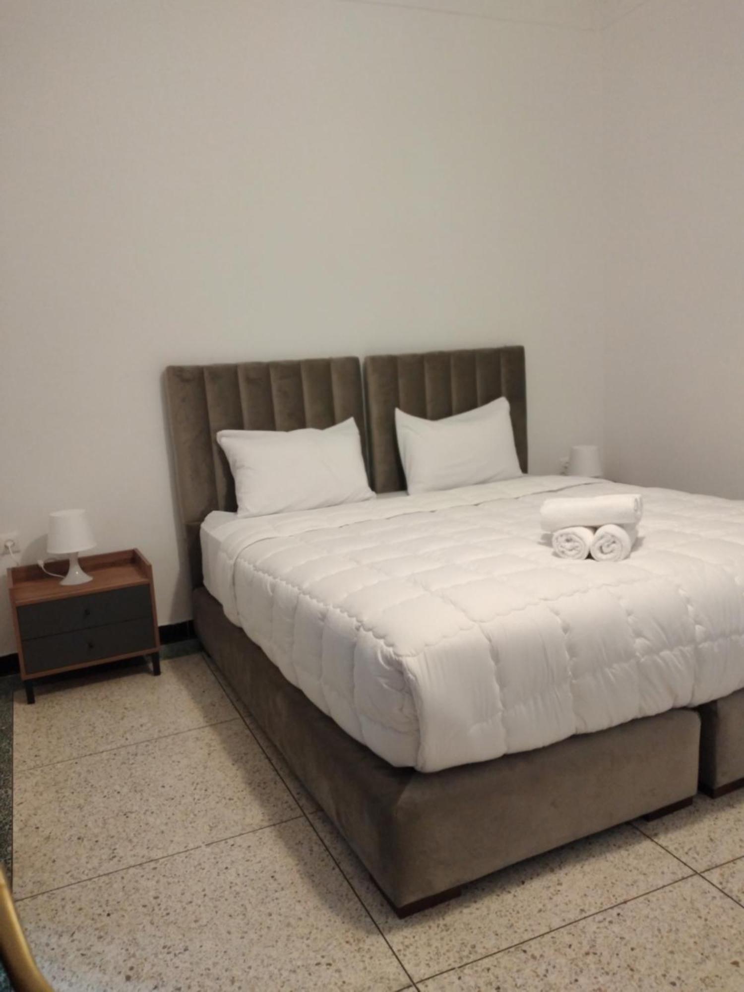 Hotel La Casa Blanca Tetouan Bagian luar foto