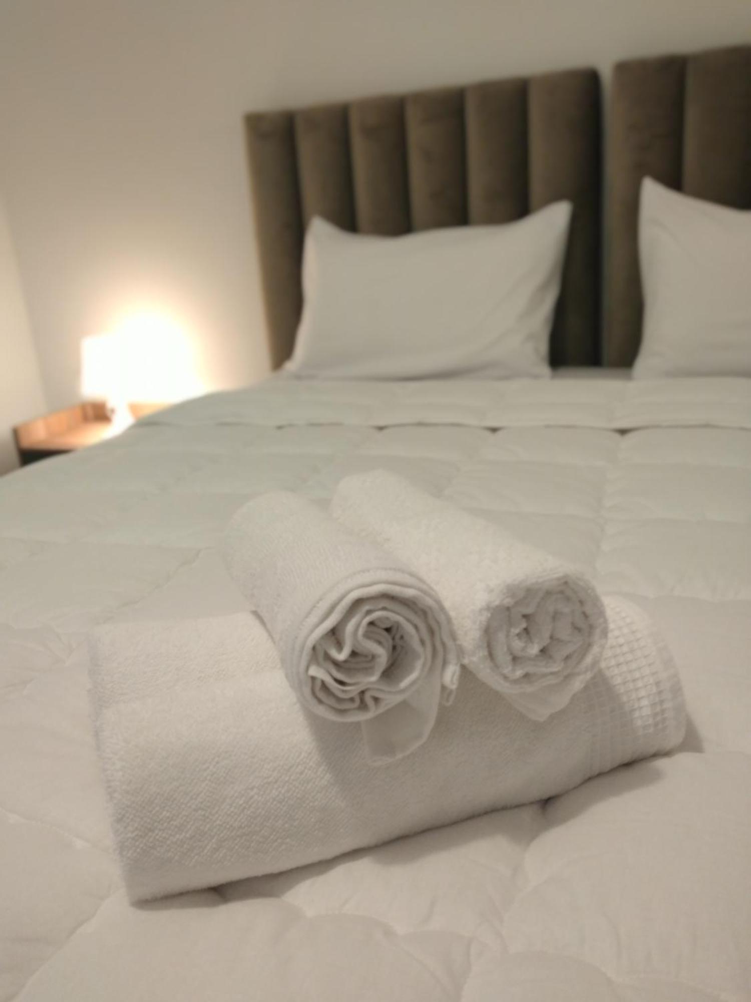Hotel La Casa Blanca Tetouan Bagian luar foto