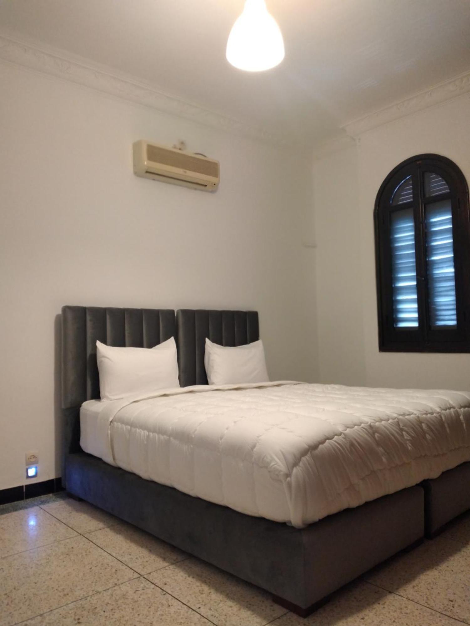 Hotel La Casa Blanca Tetouan Bagian luar foto